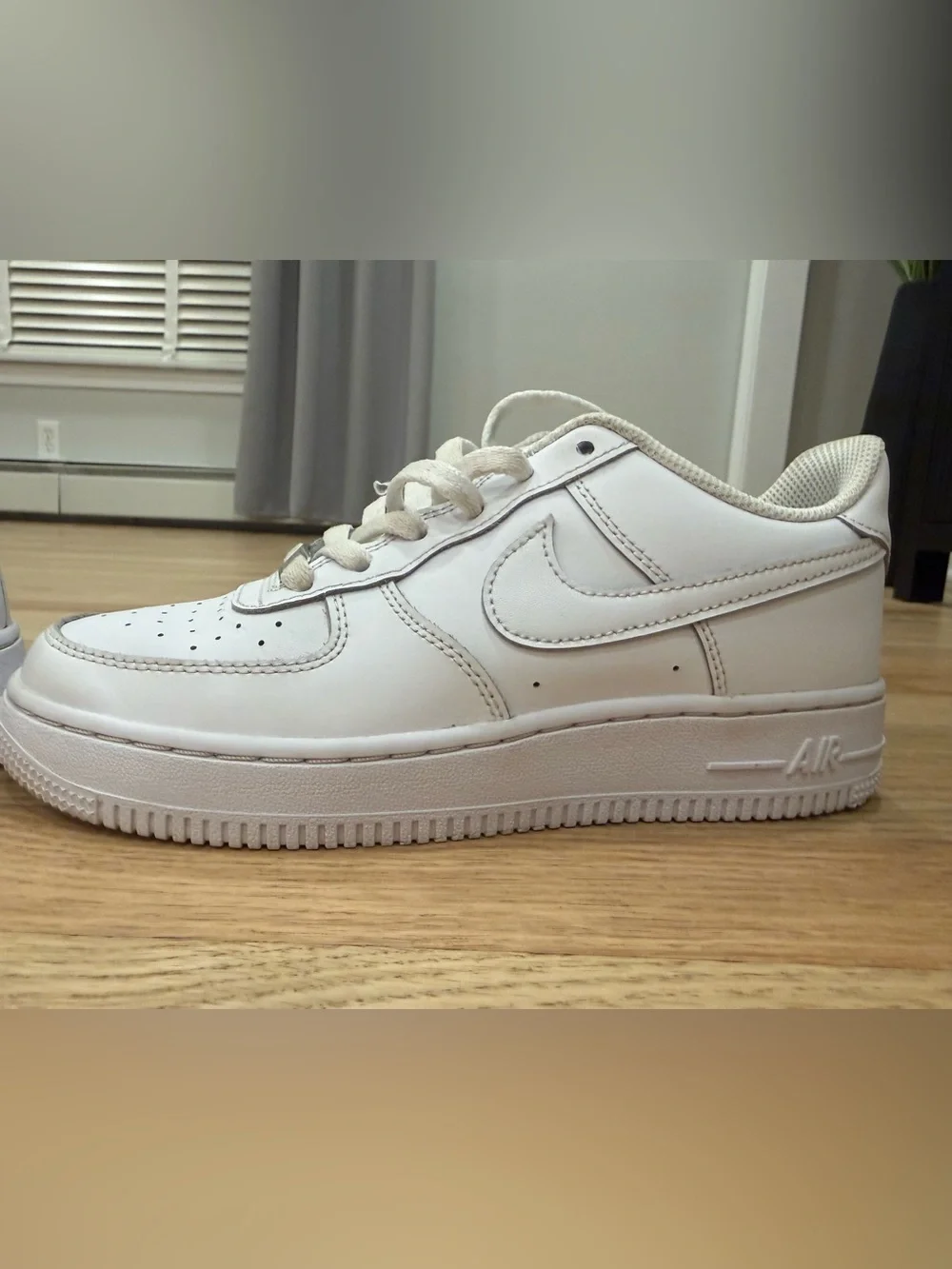 Nike Air Force worn twice